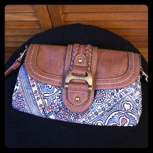 Chaps crossbody 👛 ⚜️Free with bundle ⚜️